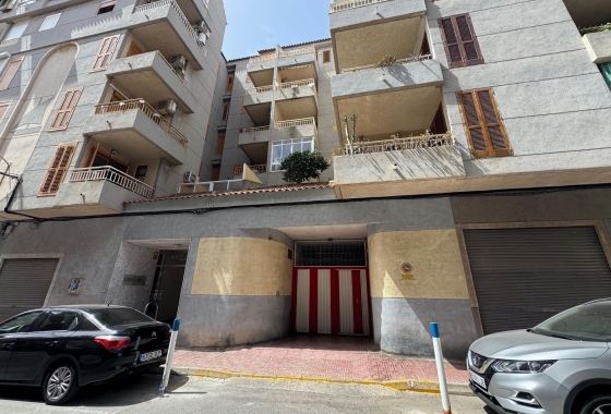 Wiederverkauf - Garaje - Torrevieja - Playa Acequion