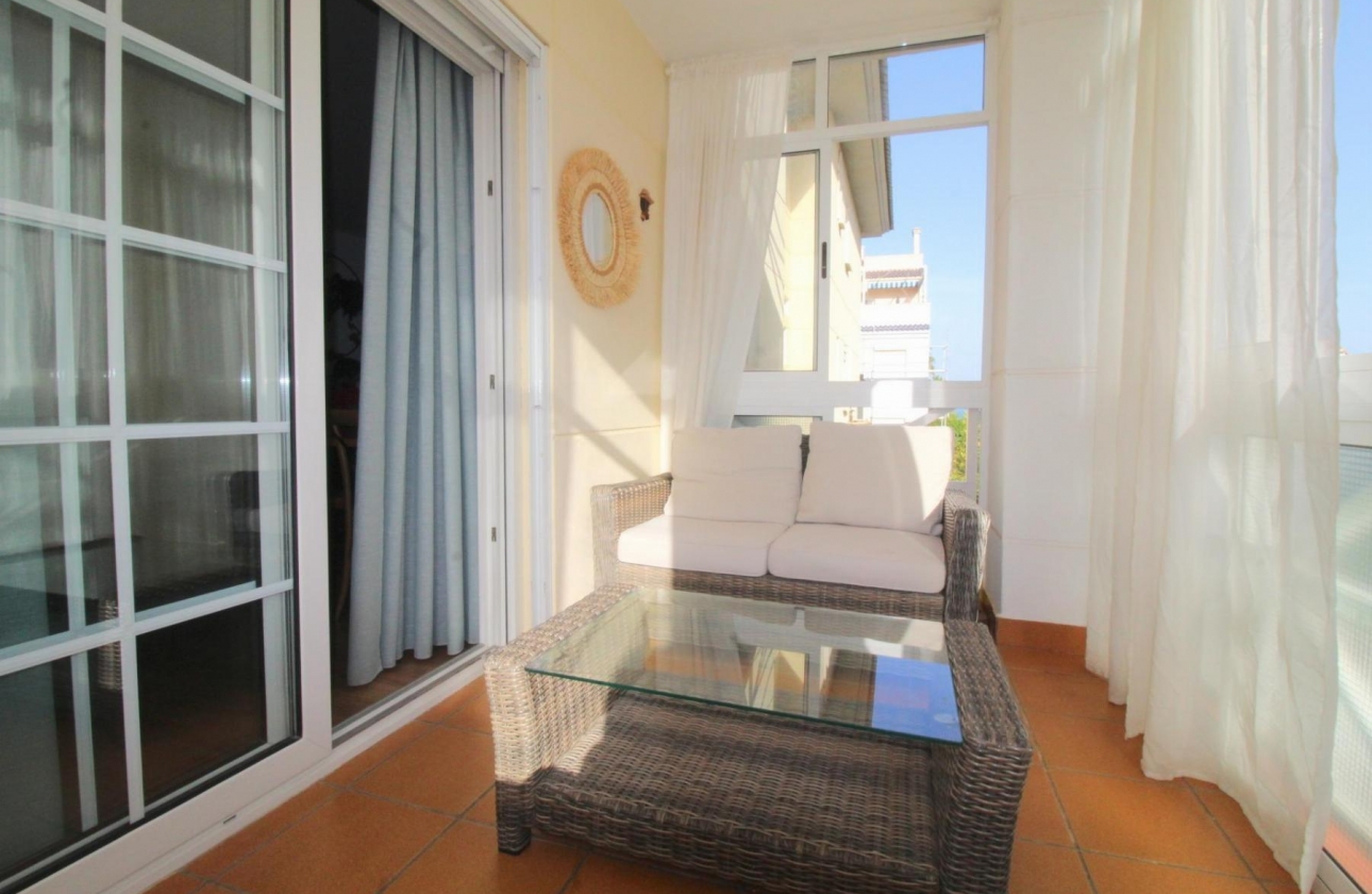 Resale - Apartment - Torrevieja - La Veleta