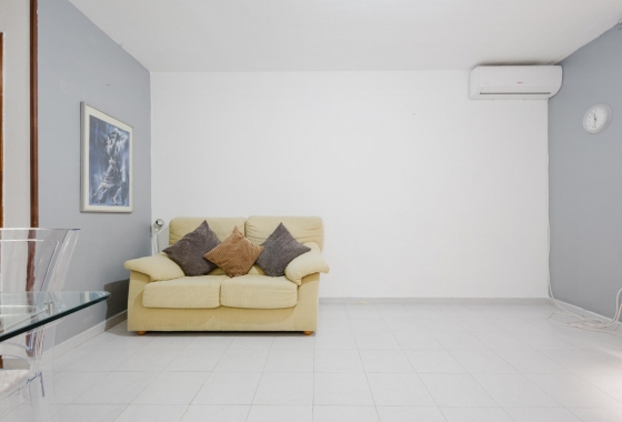 Wiederverkauf - Wohnung - Torrevieja - Playa de La Acequion