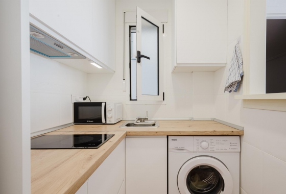 Resale - Apartment - Torrevieja - Centro