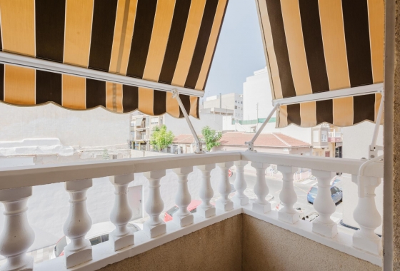 Resale - Apartment - Torrevieja - Centro