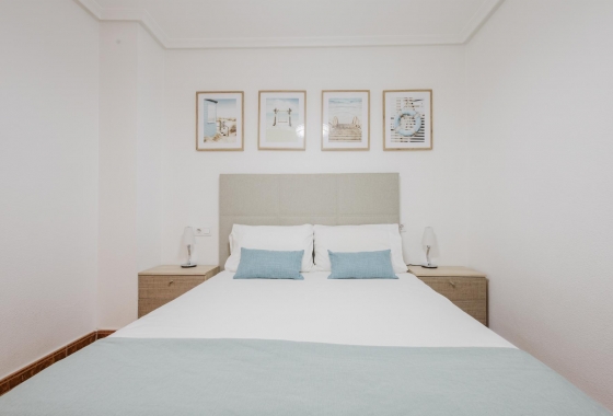 Resale - Apartment - Torrevieja - Centro