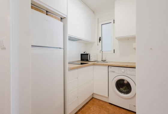 Resale - Apartment - Torrevieja - Centro