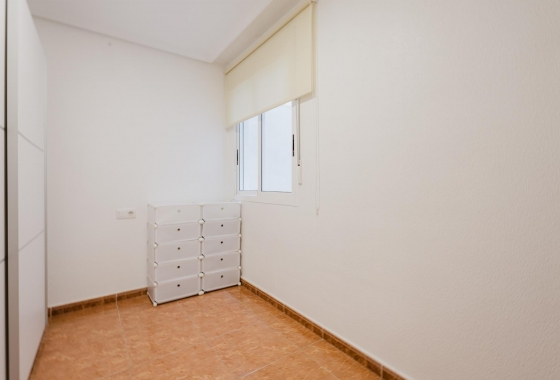 Resale - Apartment - Torrevieja - Centro