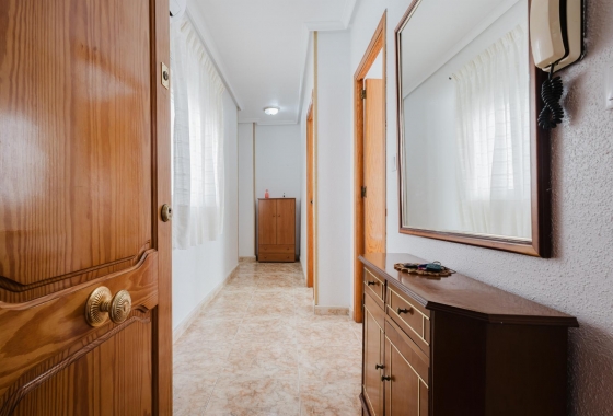Wiederverkauf - Wohnung - Torrevieja - Playa de los Náufragos