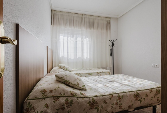 Wiederverkauf - Wohnung - Torrevieja - Playa de los Náufragos