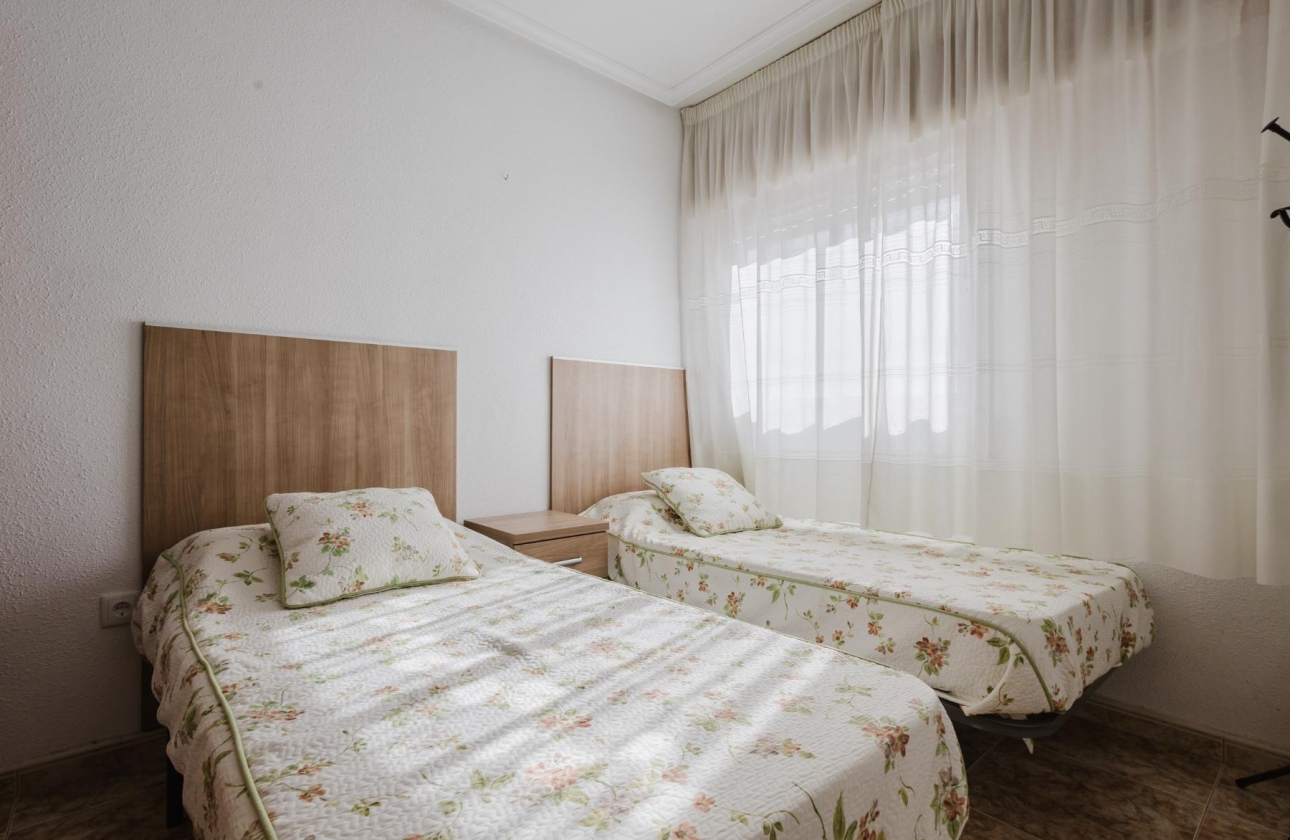 Wiederverkauf - Wohnung - Torrevieja - Playa de los Náufragos