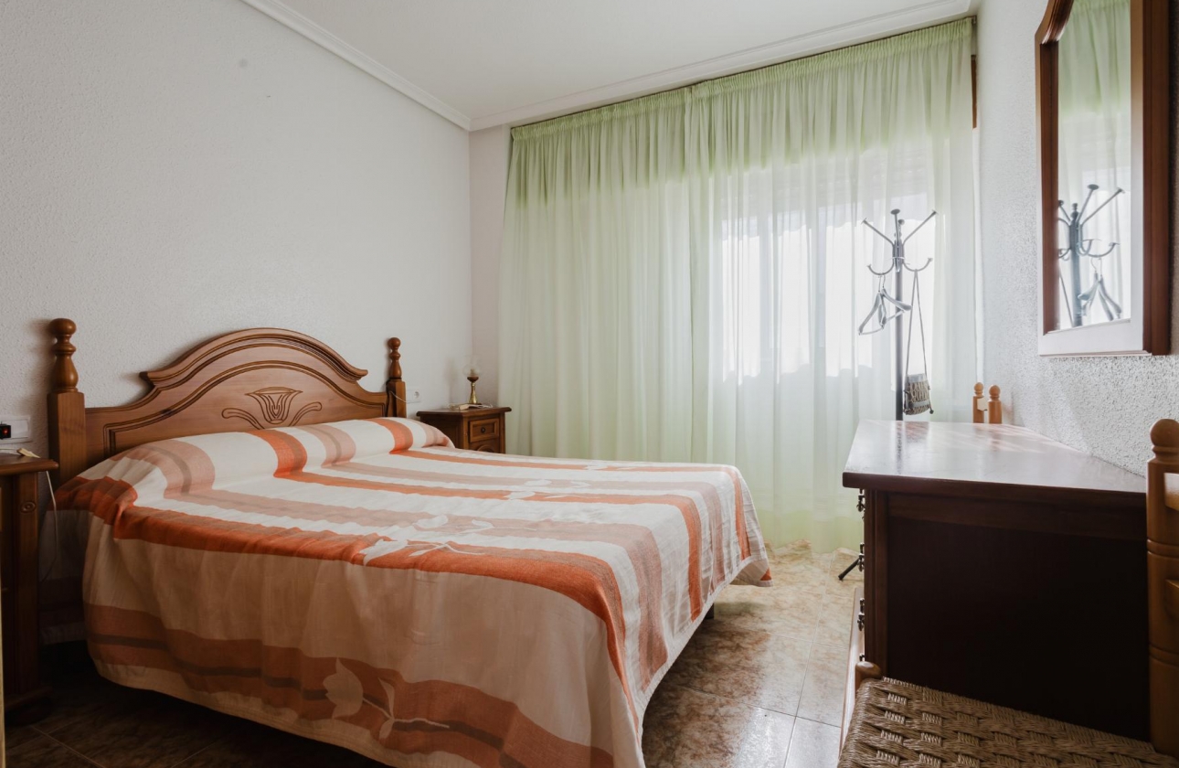 Wiederverkauf - Wohnung - Torrevieja - Playa de los Náufragos