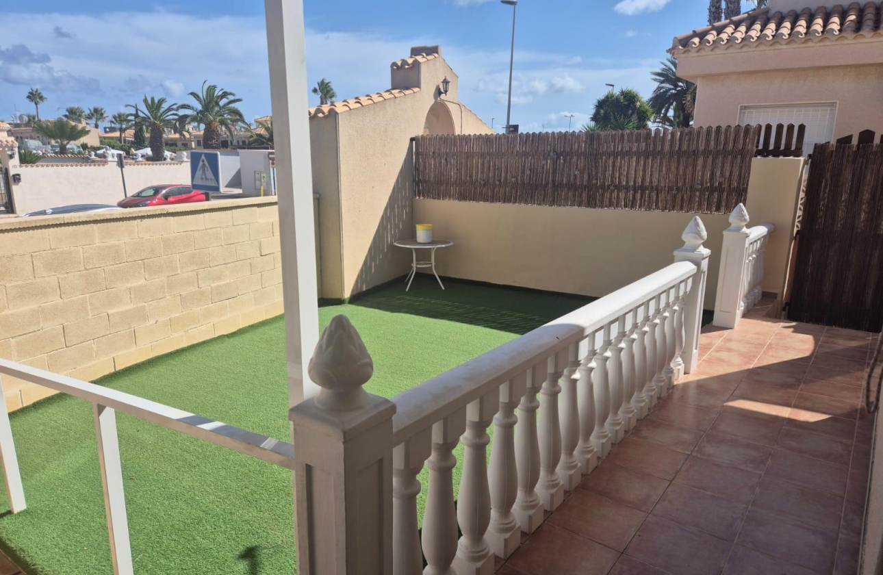 Wiederverkauf - Casa - Orihuela Costa - La Zenia- Orihuela costa