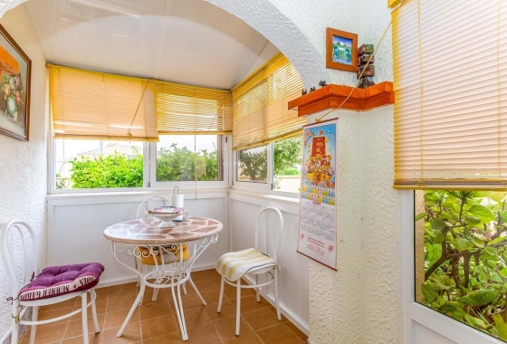 Wiederverkauf - Villa - Orihuela Costa - La Zenia- Orihuela costa