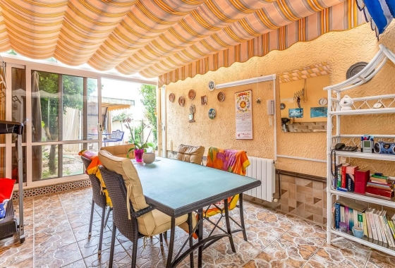 Wiederverkauf - Villa - Orihuela Costa - La Zenia- Orihuela costa