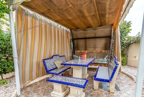 Wiederverkauf - Villa - Orihuela Costa - La Zenia- Orihuela costa