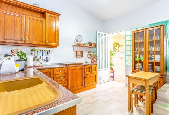 Wiederverkauf - Villa - Orihuela Costa - La Zenia- Orihuela costa