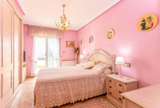 Wiederverkauf - Villa - Orihuela Costa - La Zenia- Orihuela costa