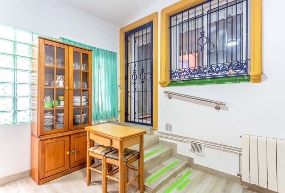 Wiederverkauf - Villa - Orihuela Costa - La Zenia- Orihuela costa