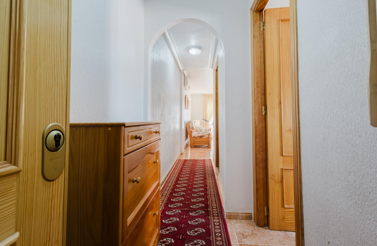 Wiederverkauf - Wohnung - Torrevieja - Parque de Las Naciones