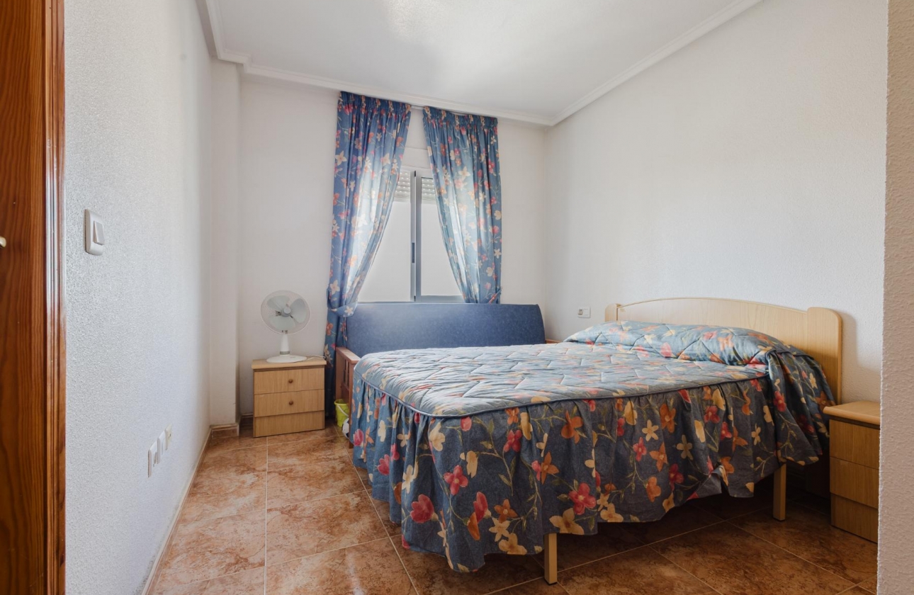 Wiederverkauf - Wohnung - Torrevieja - Parque de Las Naciones