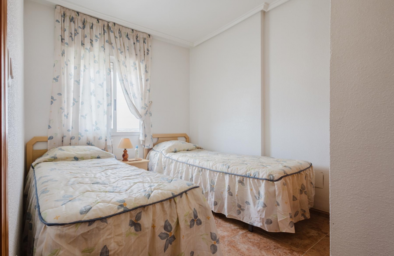 Wiederverkauf - Wohnung - Torrevieja - Parque de Las Naciones