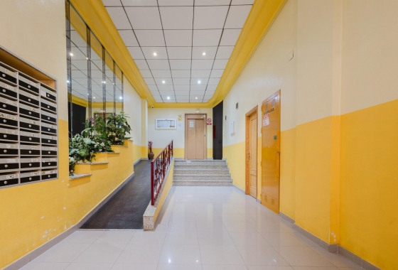 Wiederverkauf - Wohnung - Torrevieja - Parque de Las Naciones