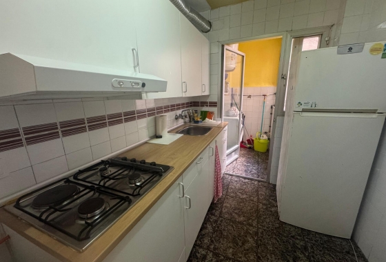 Resale - Apartment - Torrevieja - Playa del Acequión