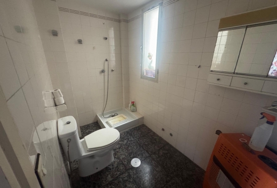 Resale - Apartment - Torrevieja - Playa del Acequión