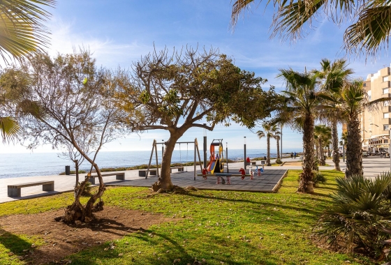 Wiederverkauf - Wohnung - Torrevieja - Parque de Las Naciones