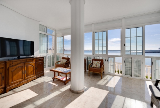 Wiederverkauf - Wohnung - Torrevieja - Playa del Acequión