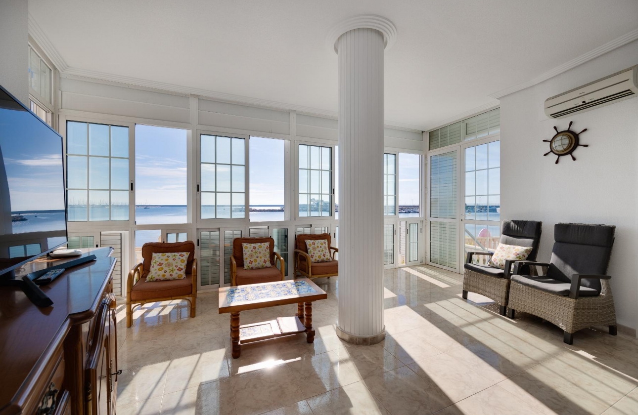 Wiederverkauf - Wohnung - Torrevieja - Playa del Acequión