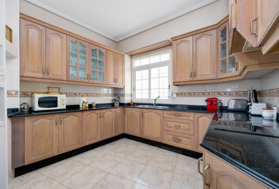 Wiederverkauf - Wohnung - Torrevieja - Playa del Acequión