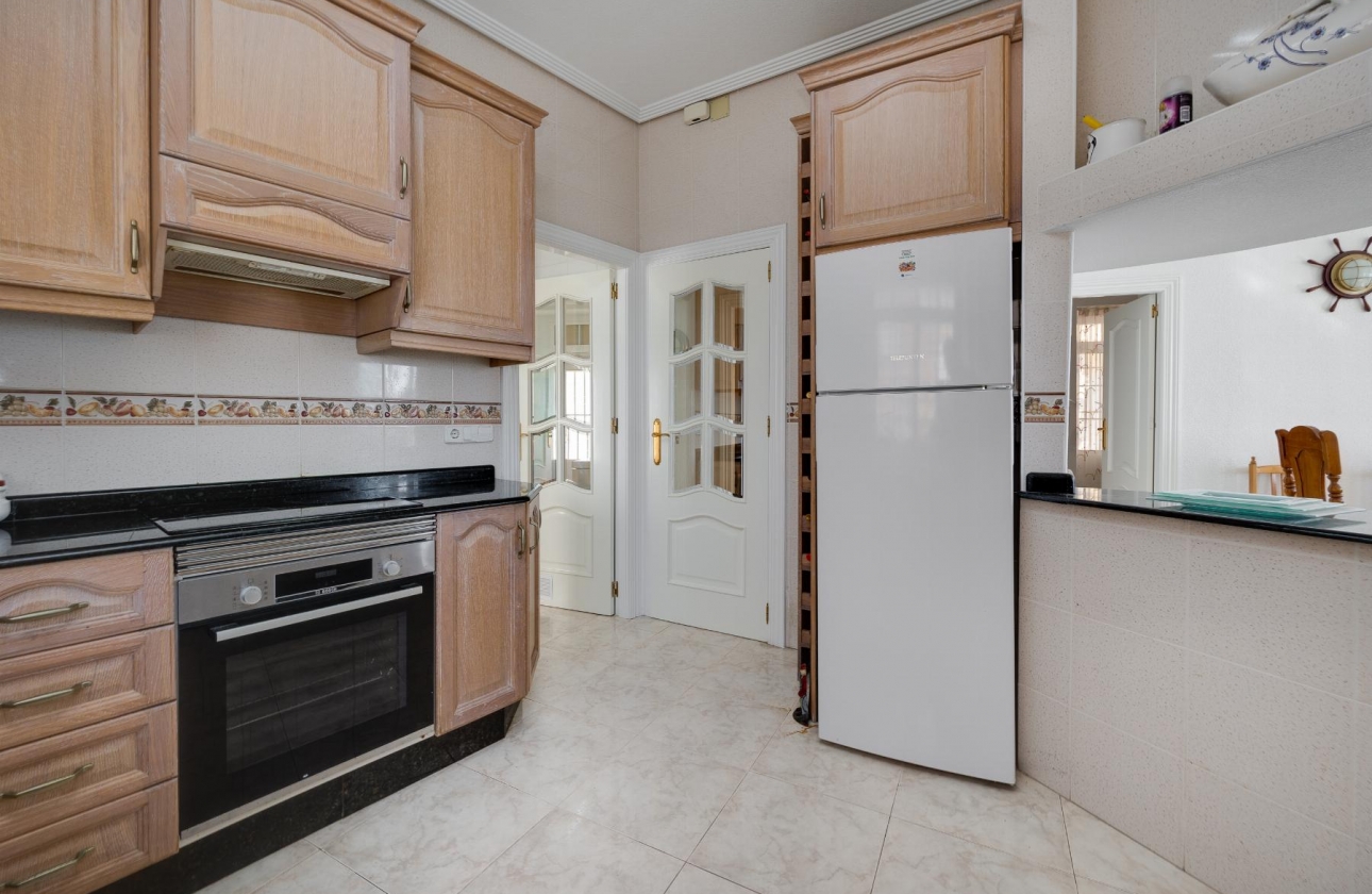 Wiederverkauf - Wohnung - Torrevieja - Playa del Acequión