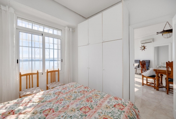 Wiederverkauf - Wohnung - Torrevieja - Playa del Acequión