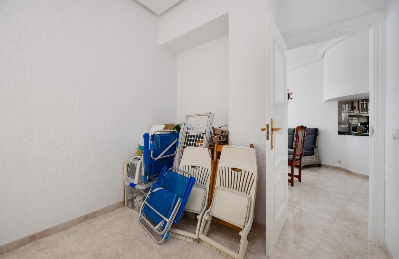 Wiederverkauf - Wohnung - Torrevieja - Playa del Acequión