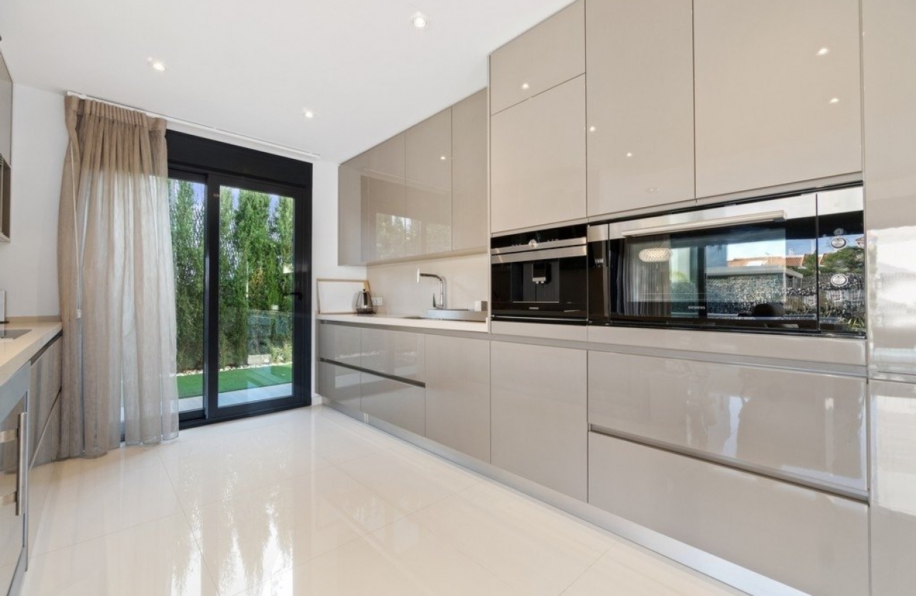 Wiederverkauf - Villa - Orihuela Costa - Agua Marina