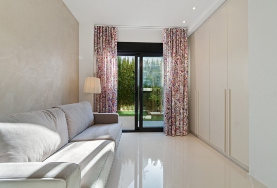 Wiederverkauf - Villa - Orihuela Costa - Agua Marina