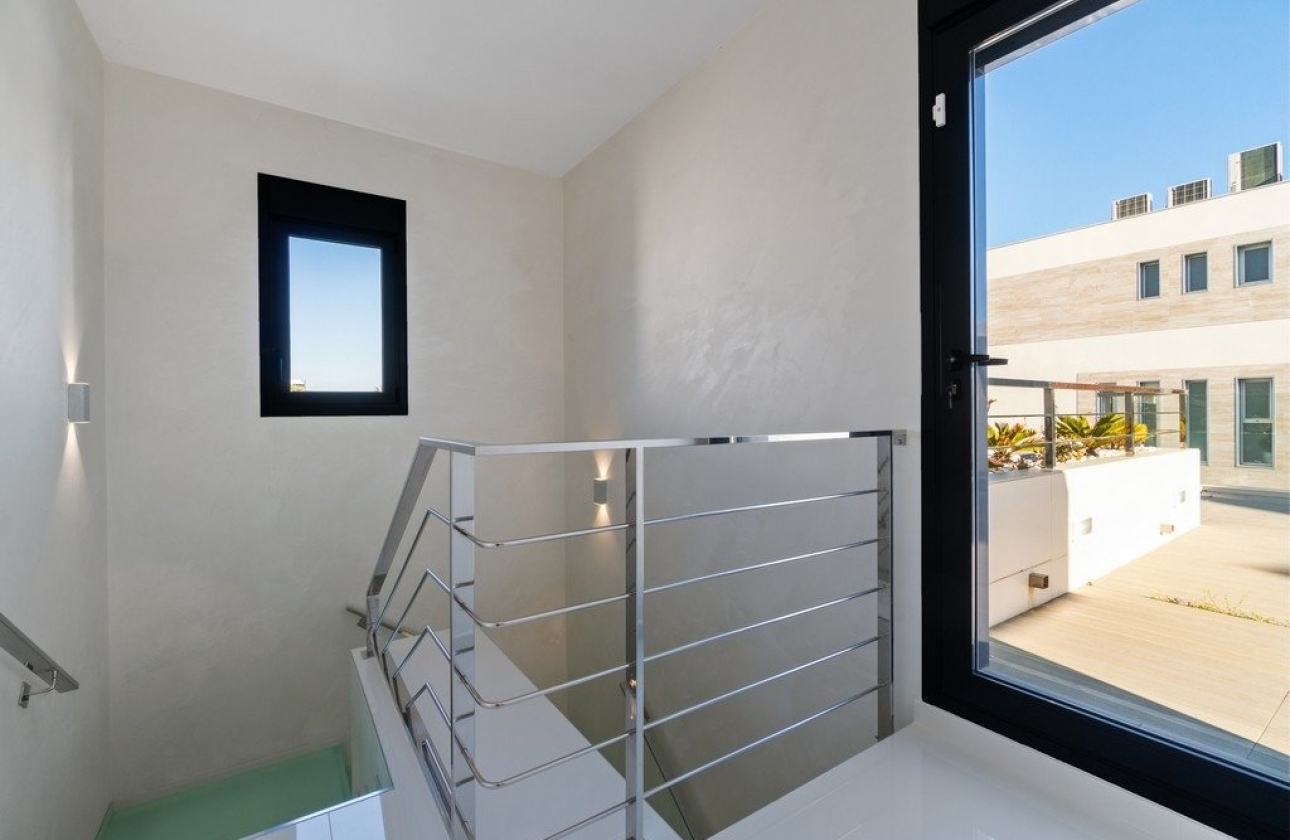 Wiederverkauf - Villa - Orihuela Costa - Agua Marina