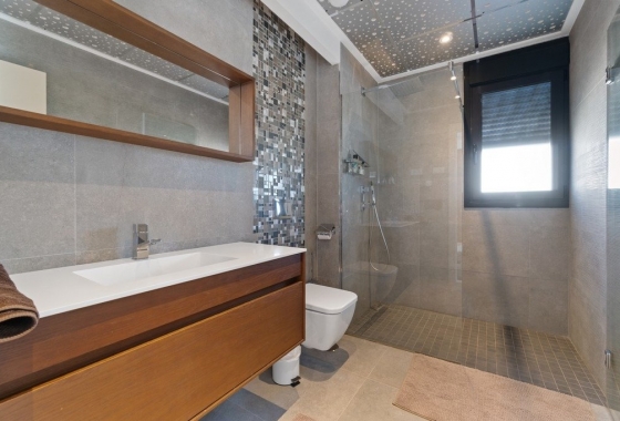 Wiederverkauf - Villa - Orihuela Costa - Agua Marina