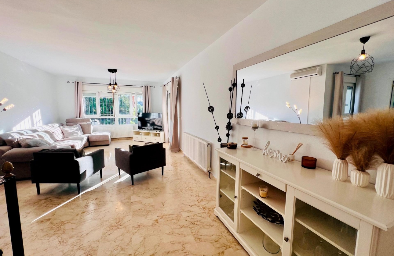 Resale - Villa - Orihuela Costa - Lomas de Campoamor-Las Ramblas