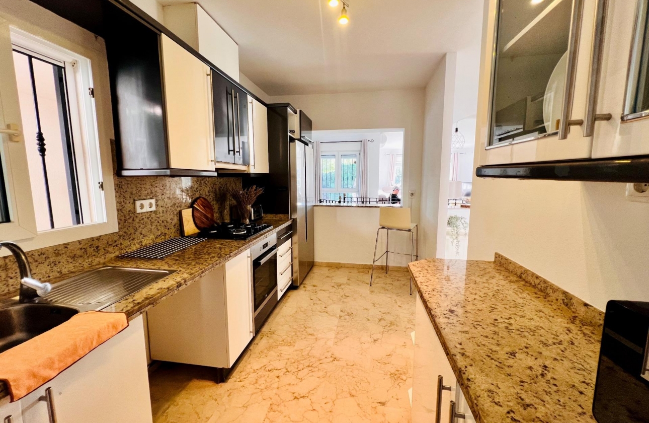 Resale - Villa - Orihuela Costa - Lomas de Campoamor-Las Ramblas