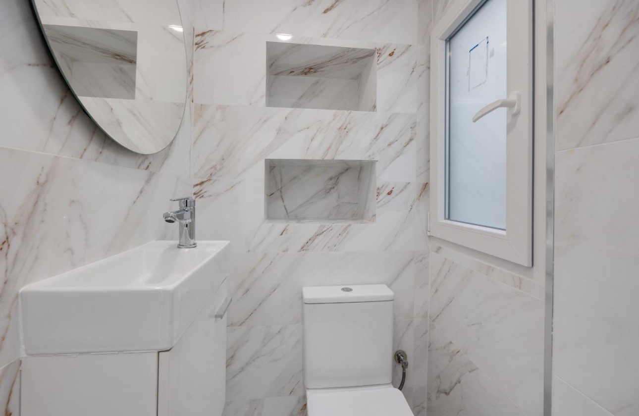 Wiederverkauf - Wohnung - Torrevieja - Playa de los Náufragos