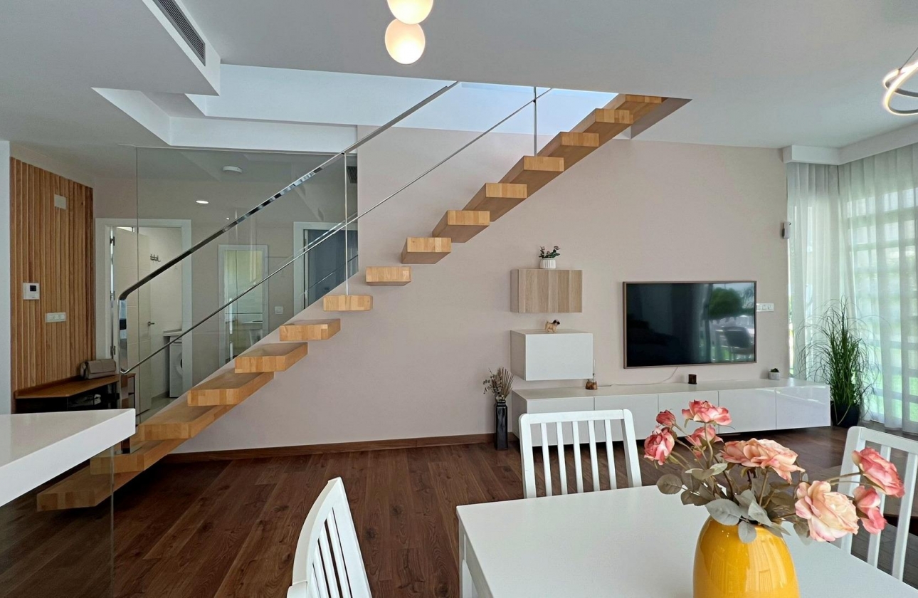 Wiederverkauf - Villa - Pilar de la Horadada - Pueblo Latino