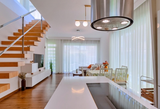 Wiederverkauf - Villa - Pilar de la Horadada - Pueblo Latino