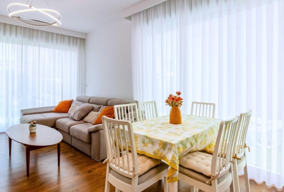 Wiederverkauf - Villa - Pilar de la Horadada - Pueblo Latino