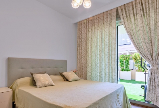 Wiederverkauf - Villa - Pilar de la Horadada - Pueblo Latino