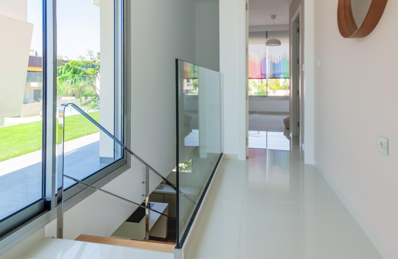 Wiederverkauf - Villa - Pilar de la Horadada - Pueblo Latino