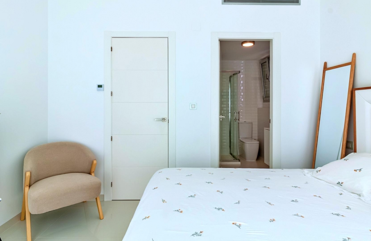 Wiederverkauf - Villa - Pilar de la Horadada - Pueblo Latino