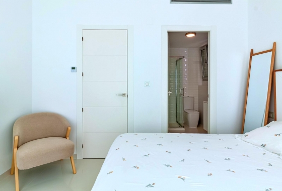 Wiederverkauf - Villa - Pilar de la Horadada - Pueblo Latino