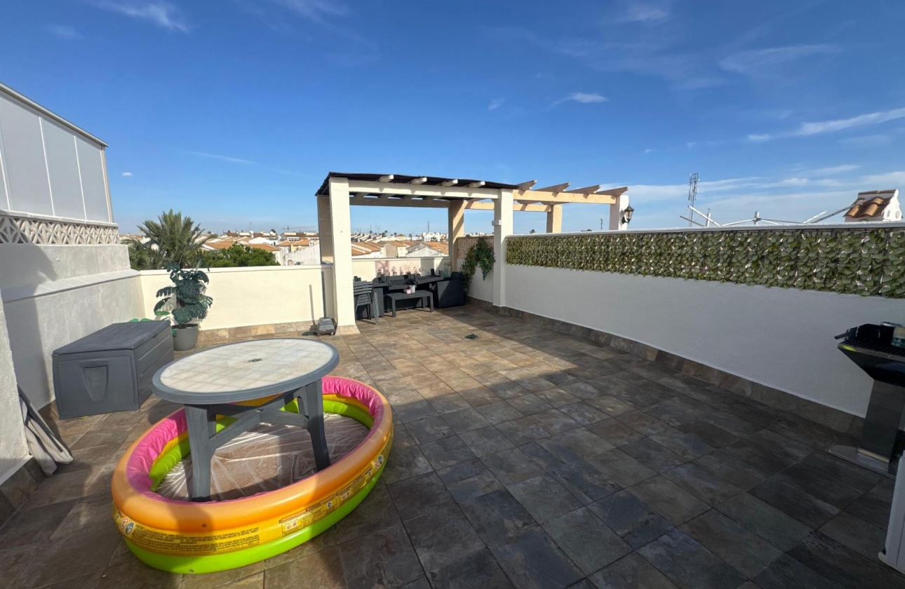 Resale - Bungalow - Orihuela Costa - La Florida