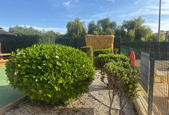 Resale - Bungalow - Orihuela Costa - La Florida