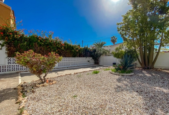 Revente - Villa - Torrevieja - Aguas Nuevas