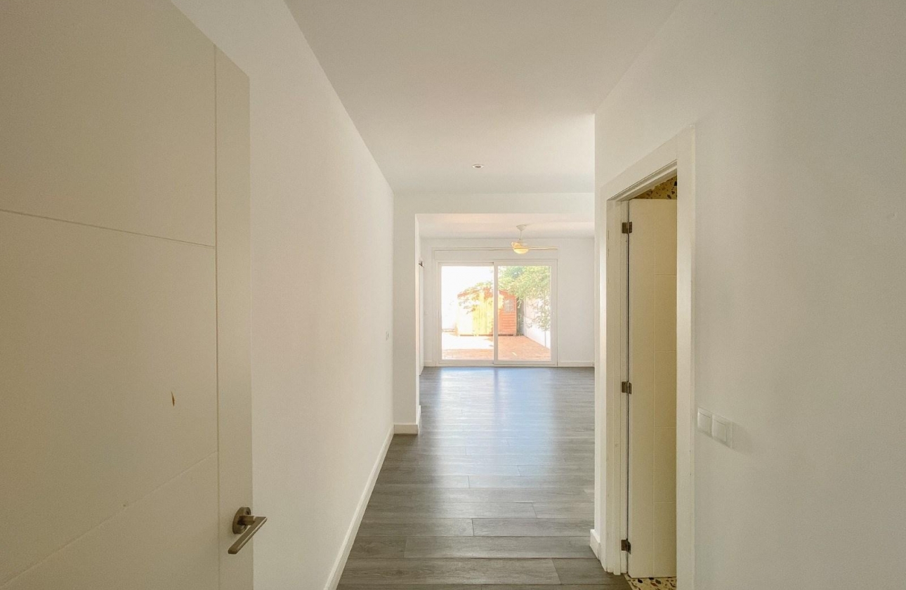 Revente - Villa - Torrevieja - Aguas Nuevas